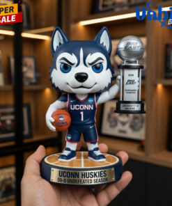UConn Huskies The Path to 50-0 Pop Figure